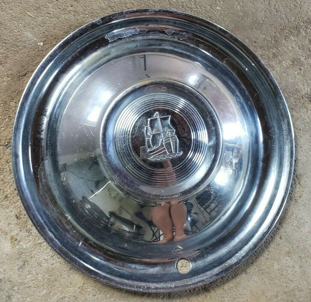 vintage plymouth hubcaps