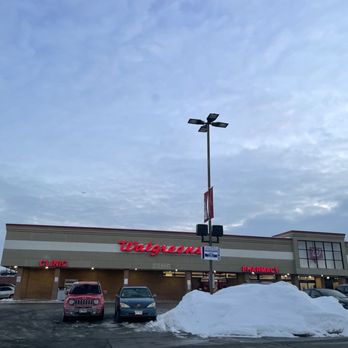 walgreens on north avenue and western