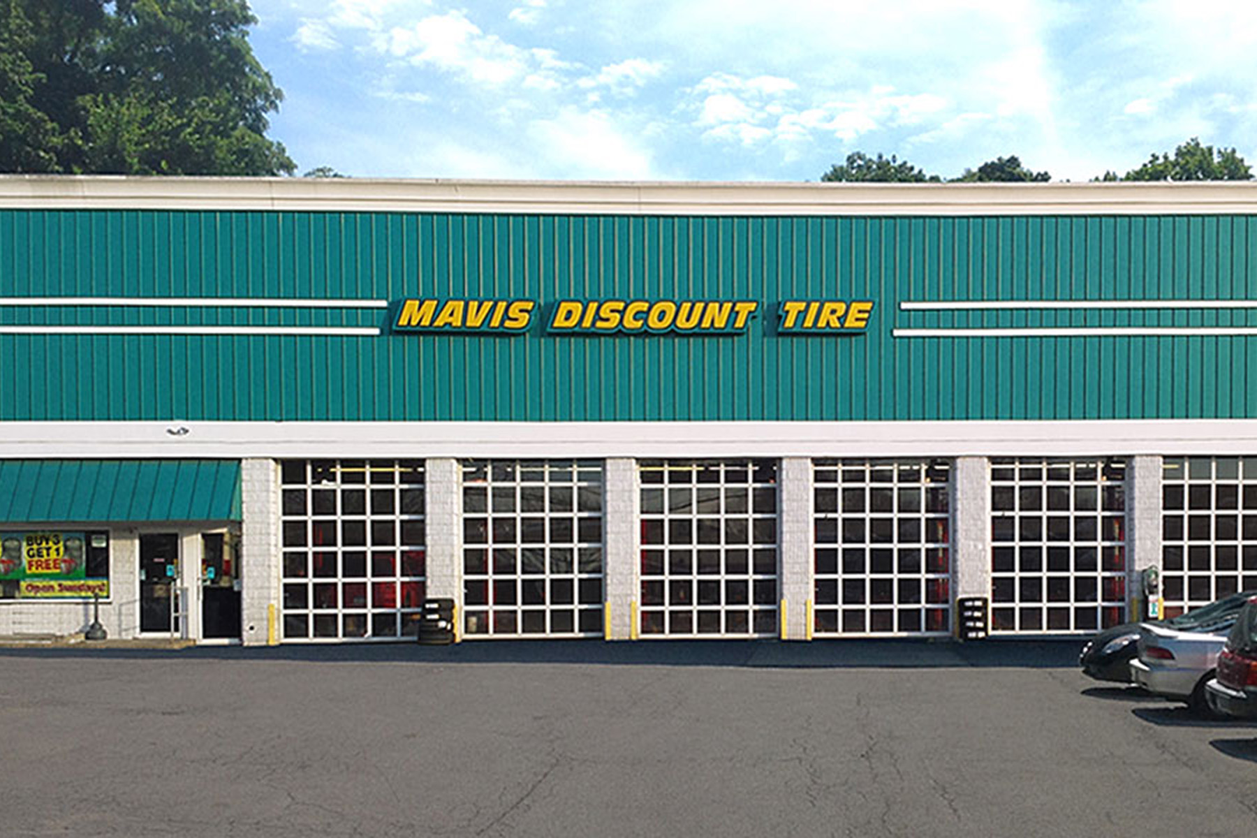 what time does mavis tire open