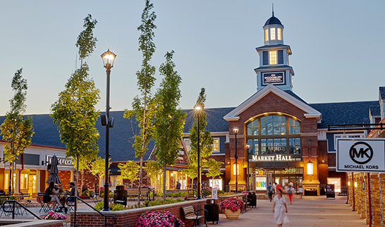 woodbury common premium outlets shopping